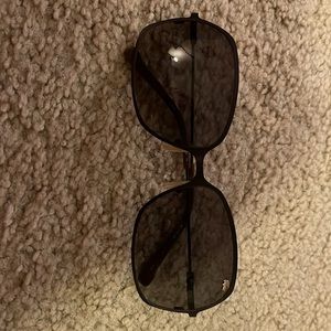 Gently use Lacoste sunglasses. Excellent condition!